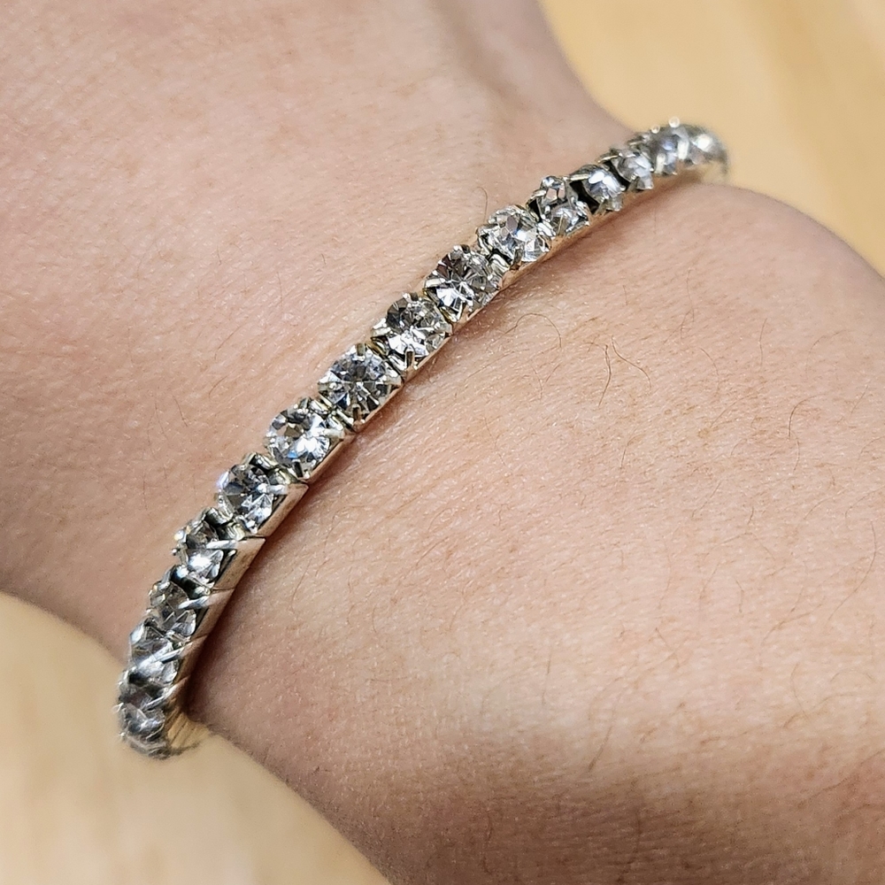 Rhinestone Stretch Bracelet